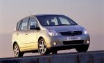 Toyota Corolla Verso 2001-04 2001 года